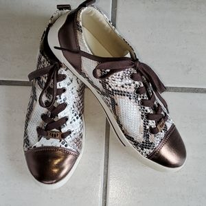 New! Kathy Van Zeeland reptile print shoes, sz 8.5